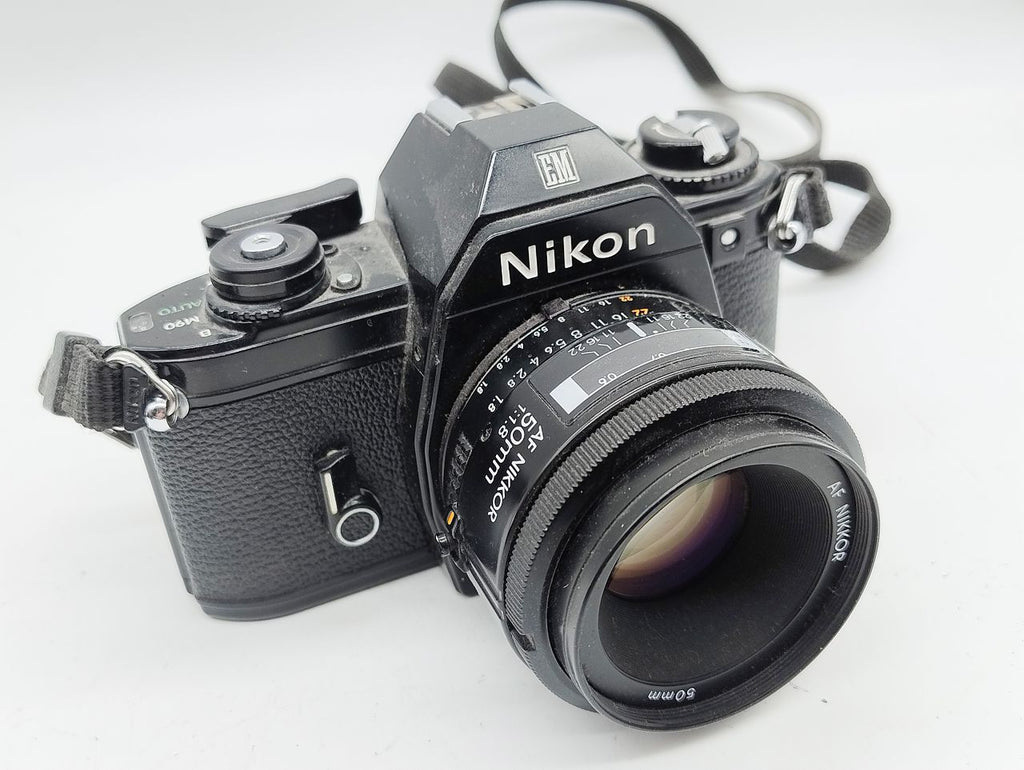 286 - Nikon EM + Nikkor 50/1.8