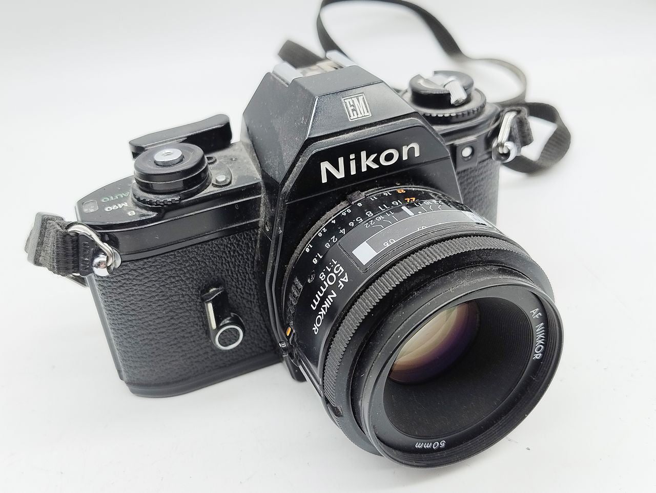 286 - Nikon EM + Nikkor 50/1.8
