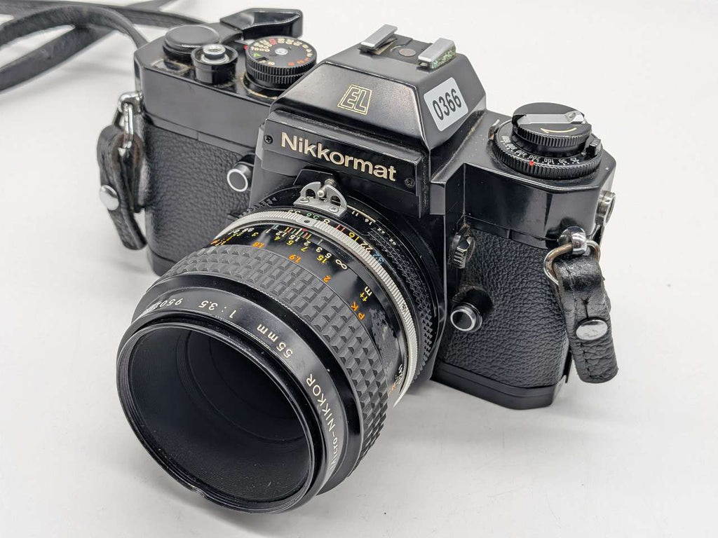 366 - Nikkormat EL in schwarz + Micro-Nikkor 55/3.5