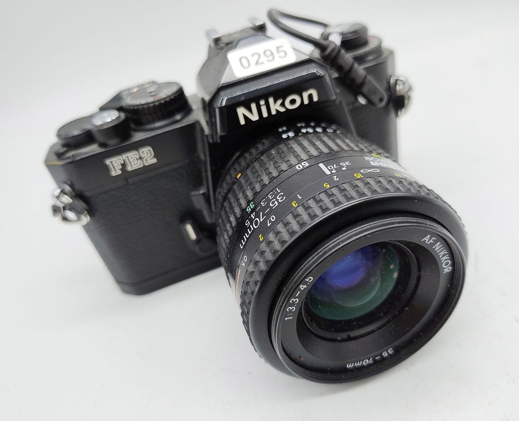 295 - Nikon FE2 + AF Nikkor 35-70/3.3-4.5