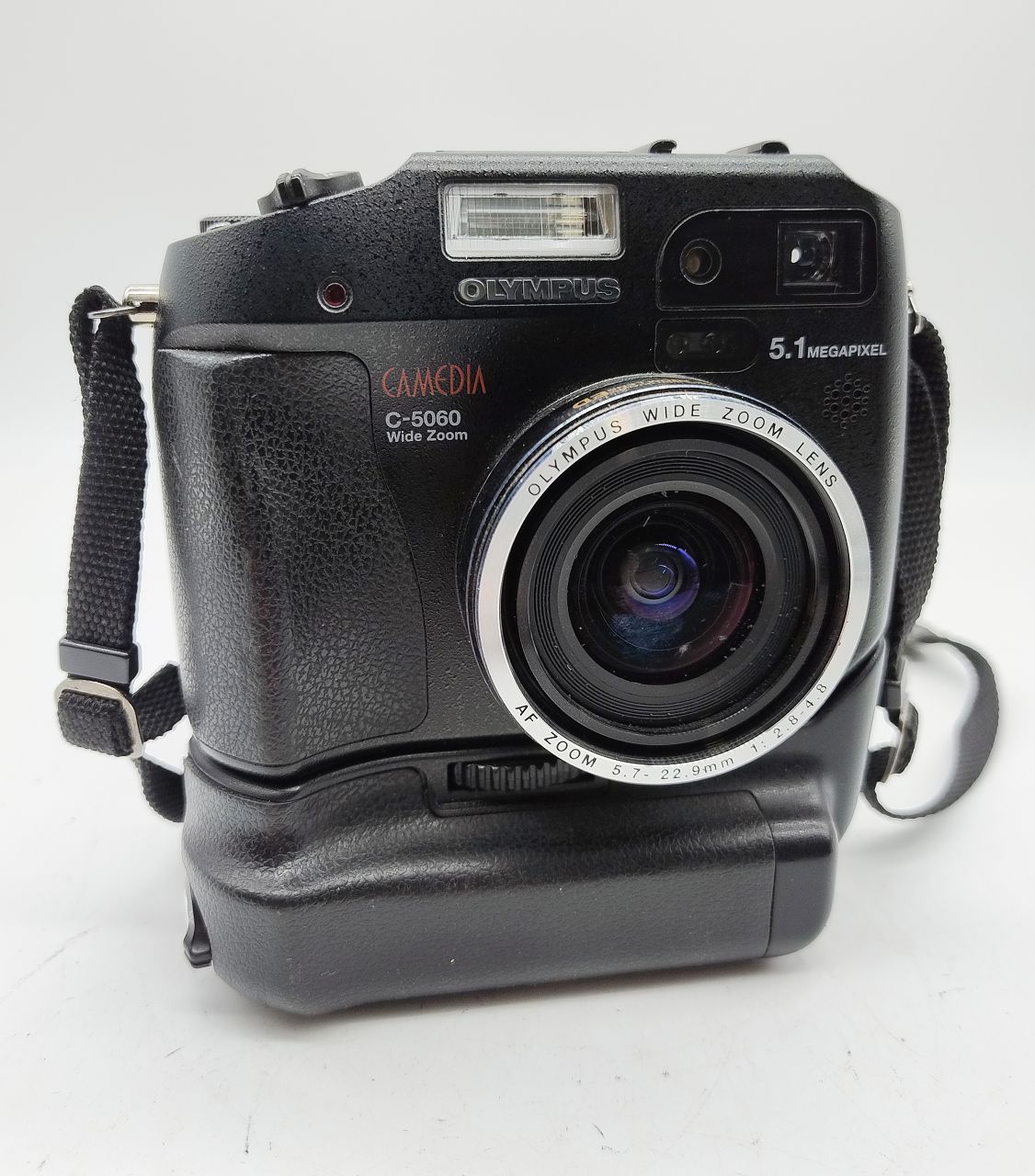 297 - Olympus Camedia c-5060 wide zoom - funktionsfähig