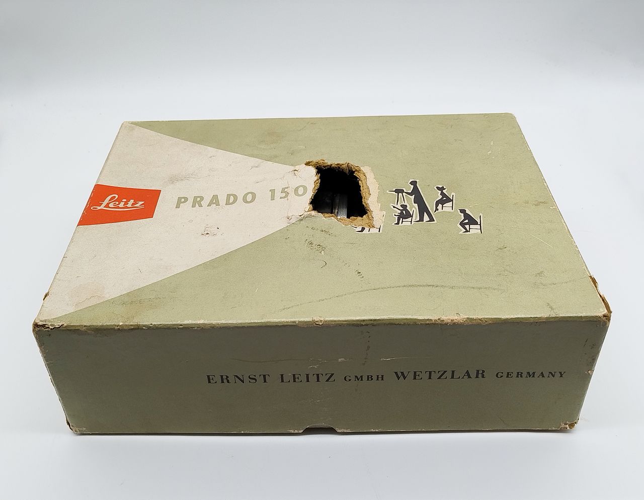 258 - Leitz Prado 150 Projektor Diaprojektor - läuft. Inkl. Karton
