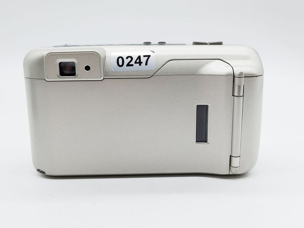 247 - Minolta 110 Zoom P&S Kamera - Top + Ledertasche & Batterie