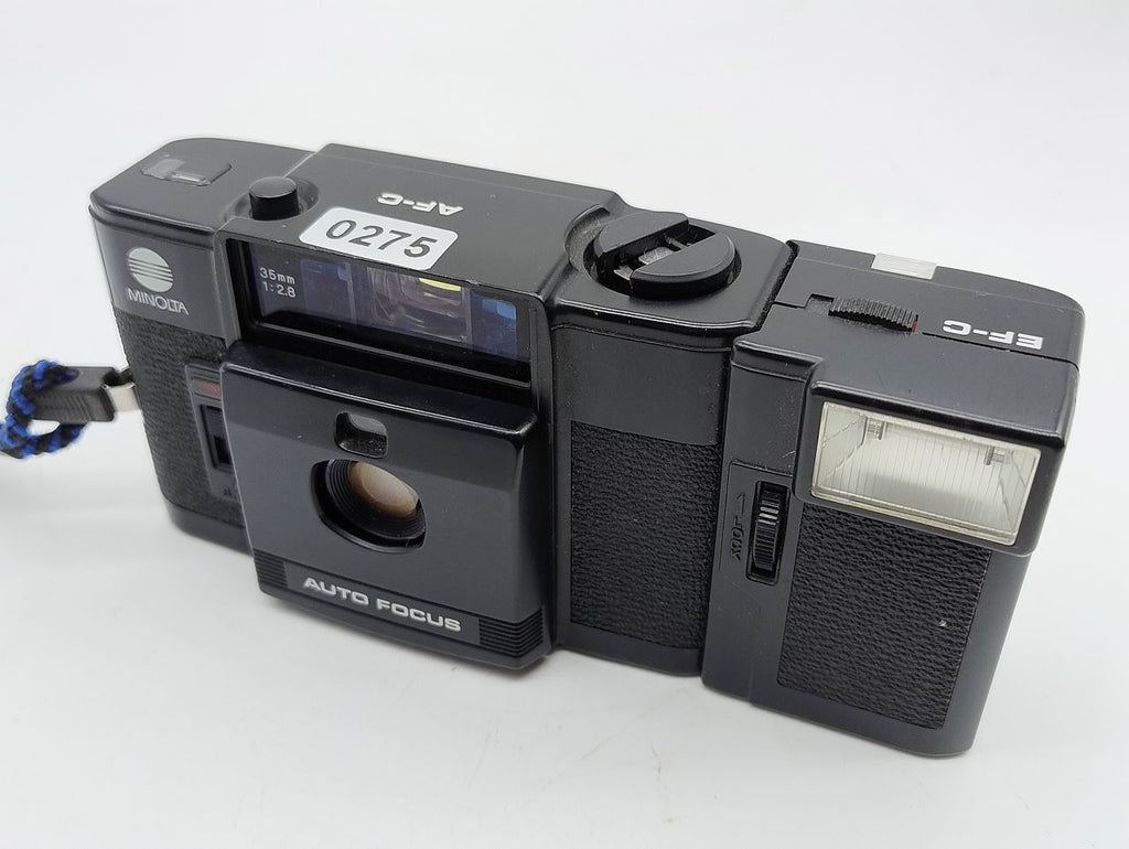 275 - Minolta AF-C Autofocus + Blitz - Kamera läuft sehr gut
