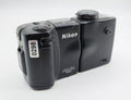 298 - Nikon Coolpix 950 Digitalkamera