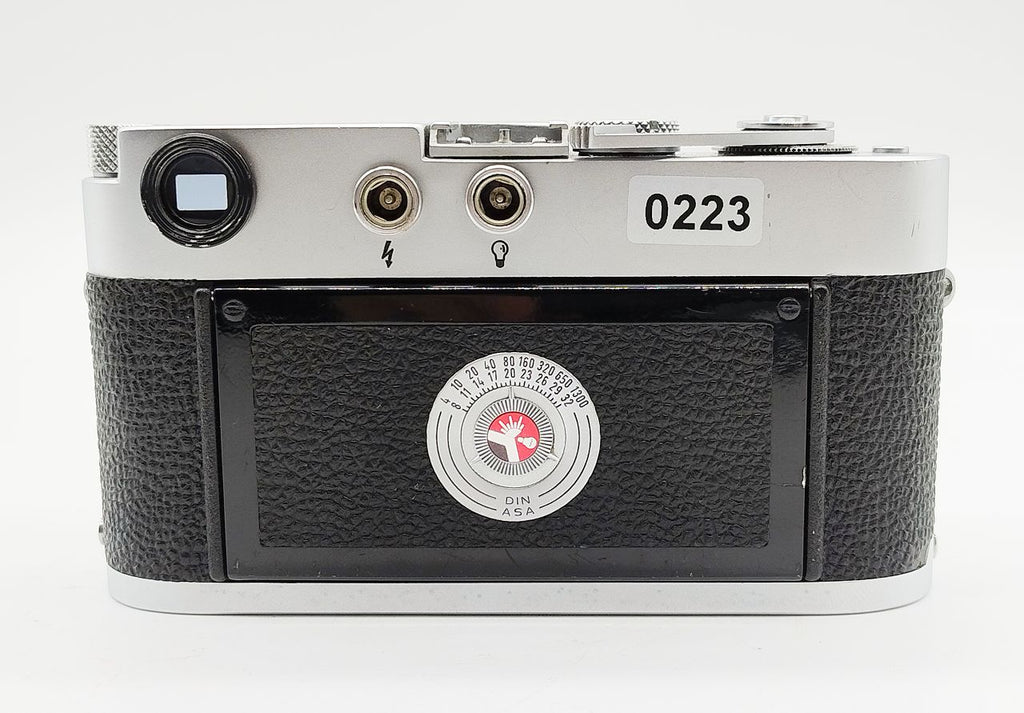 223 - Leica M2 + Summaron 35/3.5 Objektiv - beides sehr guter Zustand