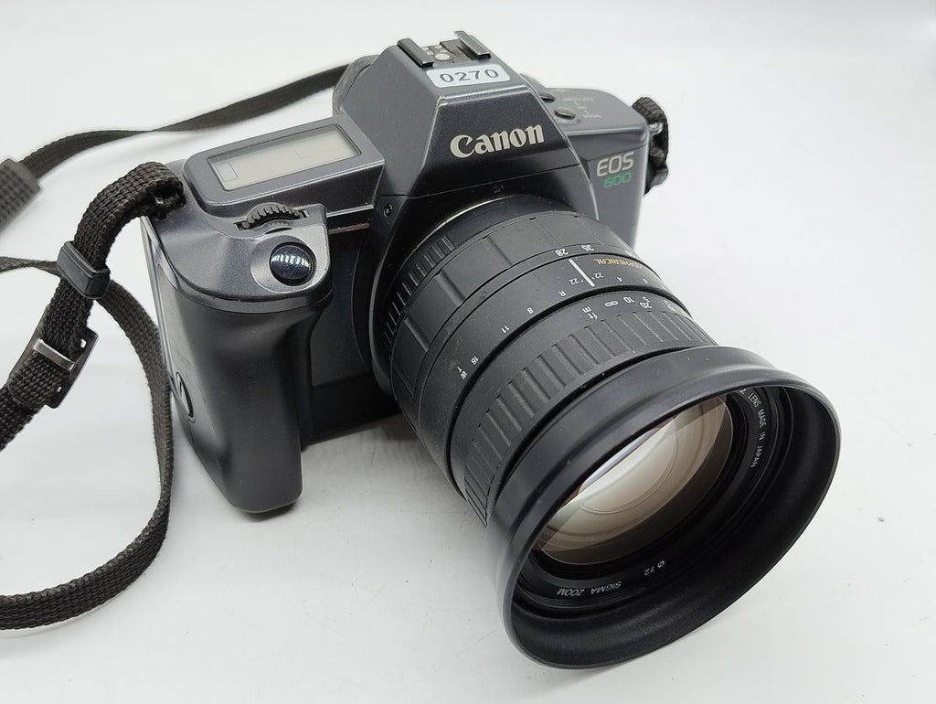 270 - Canon EOS 600 + Sigma 28-200/3.8-5.6
