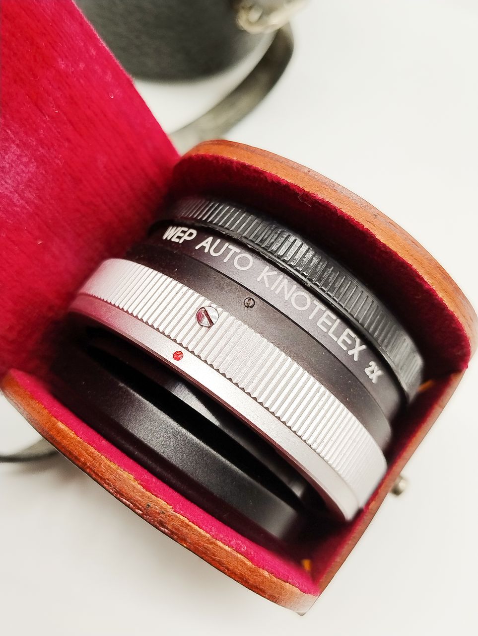 250 - Canon FX SLR + Porst Super WW 28/3.5 + Canon 50/1.8 + Ledert. + Kinoflex