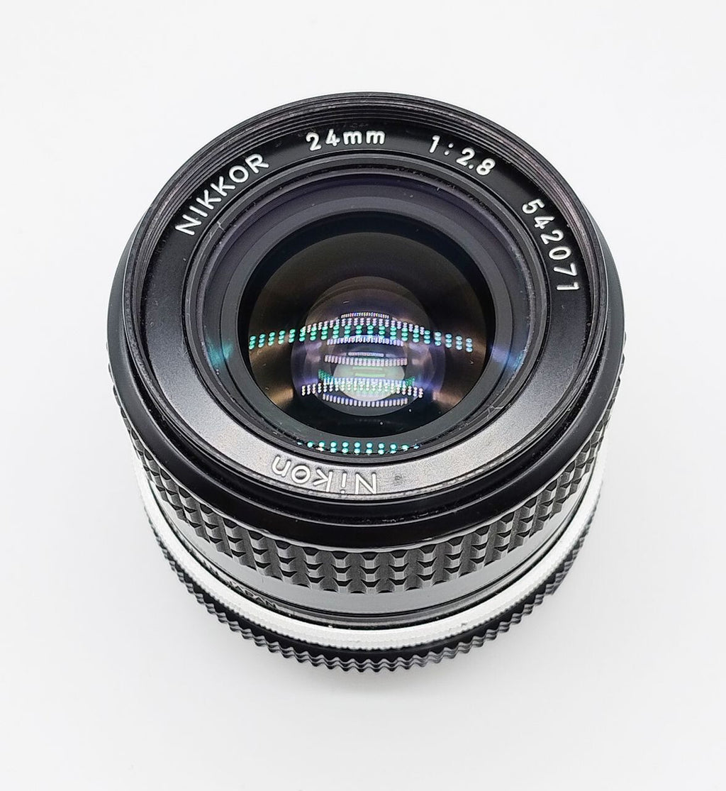 76 - Nikon Nikkor 24mm f/2.8 Ai Nikon F Objektiv