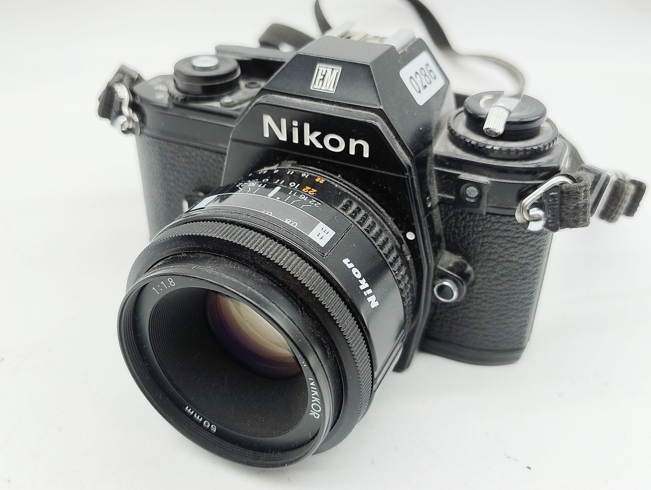 286 - Nikon EM + Nikkor 50/1.8