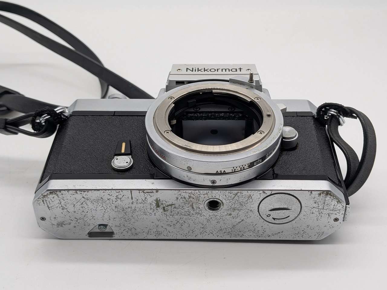372 - Nikon Nikkormat Spiegelreflexkamera