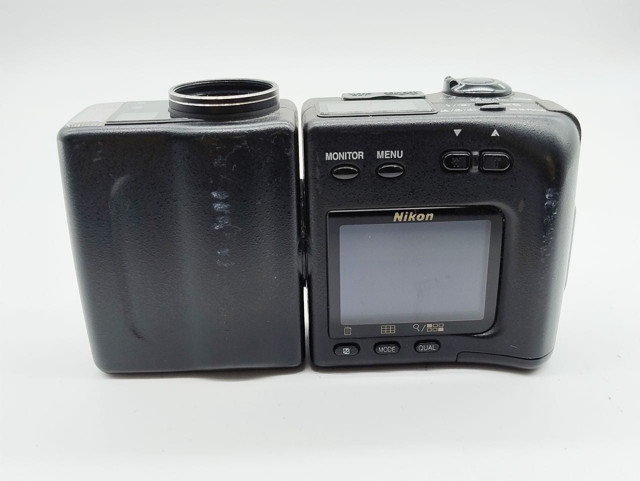 298 - Nikon Coolpix 950 Digitalkamera