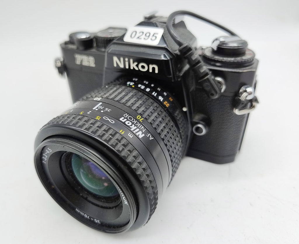 295 - Nikon FE2 + AF Nikkor 35-70/3.3-4.5