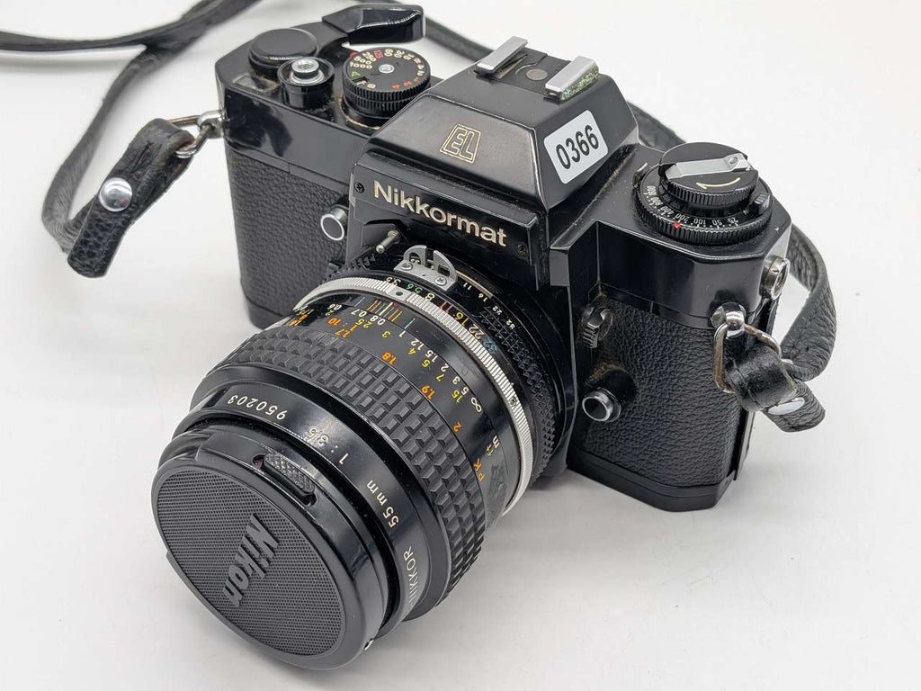 366 - Nikkormat EL in schwarz + Micro-Nikkor 55/3.5